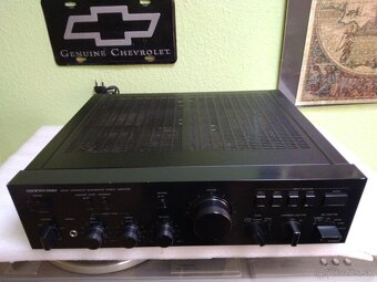 Onkyo Integra A8015 - 2