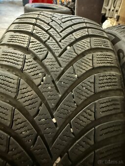 215/55r16 zimné semperit rok 2021 - 2