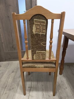 Jedálenská stolička - 2