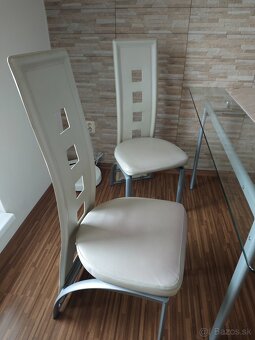 Jedálenské stoličky - 2