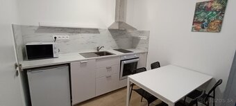 Pôvabný 1,5 izb. byt na prenájom, Mládežnícka štvrť Galanta - 2