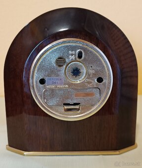 Stolové hodiny Citizen z lesteného dreva - 2