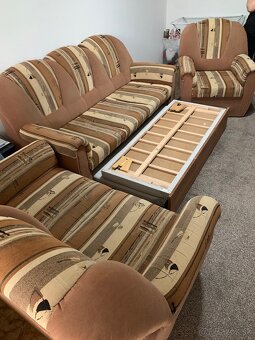 Predám gauč rozťahovací 3+2+1 - 2