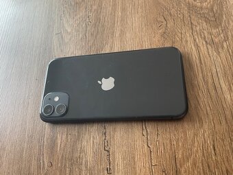 Krásny Iphone 11 64GB batéria 85 percent - 2
