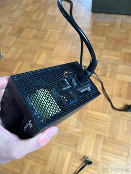 Zdroj Seasonic PX1300 - 2