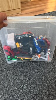 Box - autíčka - 2