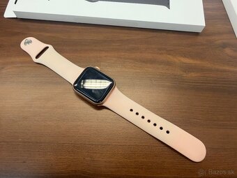 Apple Watch SE 40mm - 2