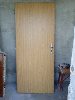 Protipožiarne vchodové dvere 80.prave - 2