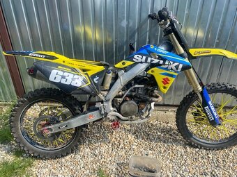 Suzuki rmz 250 - 2