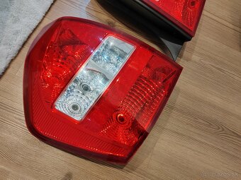 KIA Cerato zadné svetlá - 2