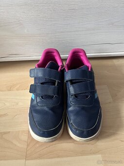 Tenisky Adidas, v.36 2/3 - 2