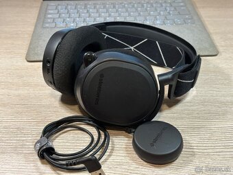 Steelseries Arctis 9 Wireless - 2