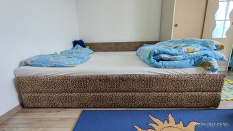 Rozkladacia postel s matracmi - 2