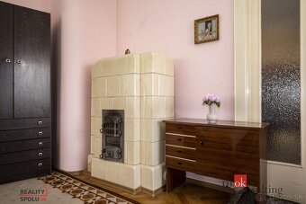 Na predaj: Veľkometrážny historický byt - centrum mesta Bans - 2