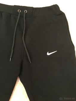 Tepláky Nike veľ M - 2