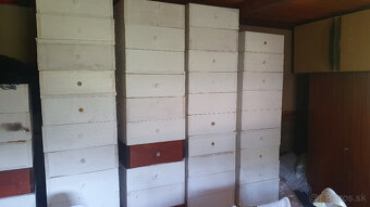 Zostávajúce včelárske vybavenie - 2