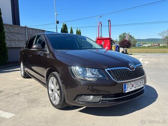 Skoda Superb 2.0tdi dsg 4x4 - 2