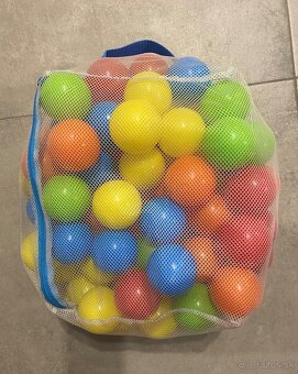 Plastove lopticky - 2