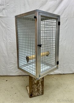 Prepravný box, stojan pre papagáje a hračky - 2