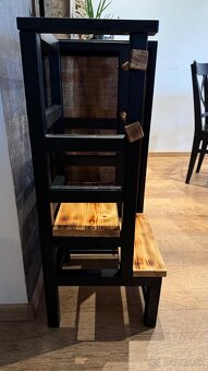 Predám učiacu vežu čierna - opálené drevo - 2