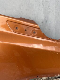 Suzuki Vitara predný blatník - 2