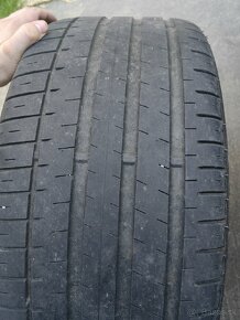 Letne pneu 255/35 r20 - 2