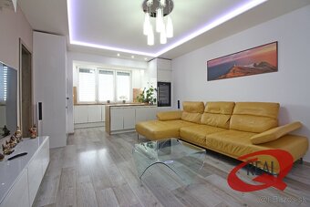KVALITNE ZREKONŠTRUOVANÝ 2i. BYT NA ZAČIATKU PETRŽALKY - 2