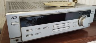 Predám receiver JVC - 2
