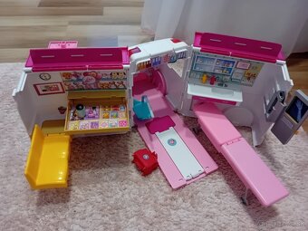 Barbie sanitka - 2