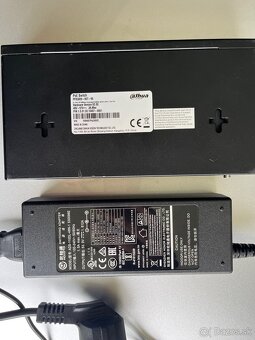 Dahua PFS3009-8ET-96 - 8-portový switch, 8xFE PoE, 1xFE, 96W - 2