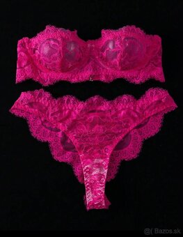 Súprava spodnej bielizne v trendy Magentovej farbe - 2