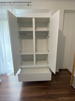Skriňa na vešanie so šuflíkom - 2