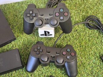 Sony Playstation 2, 2 ovládače, 8MB karta, 3 hry (Crash a i) - 2