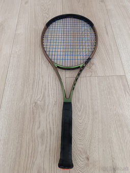 Wilson Blade 98S v8 - 2