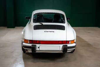 Porsche 911 3.2 Carrera G50 - 2