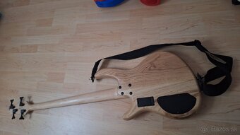 Cort Action DLX AS – aktívna basgitara, top stav - 2