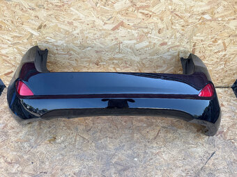 95. ZADNÍ NÁRAZNÍK + VÝZTUHA HYUNDAI I30 COMBI - 2