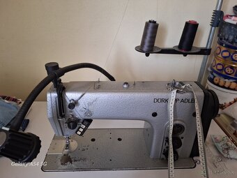 Predám priemyselný šijací stroj - 2