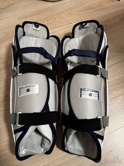 Hokejové chrániče holení - senior  41, 16” - 2