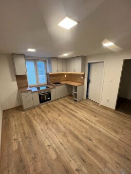 2izbový byt HANDLOVÁ - 2