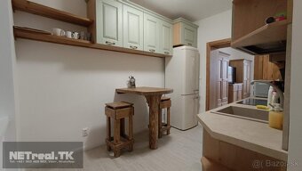 ROMANTICKÉ BÝVANIE - 1-izbový byt - Blízko CENTRÁL, VIVO - - 2