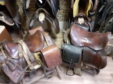 Vojenske sedlo vojenska brasna postoroj pruteny kos - 2