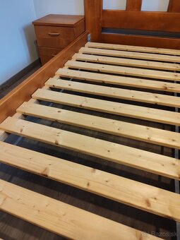 Manželská posteľ z masívu - 2