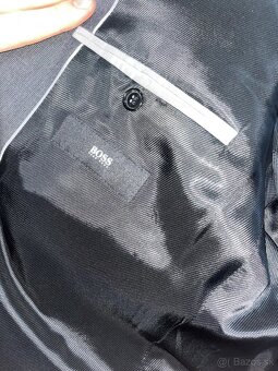 Hugo Boss Oblek - 2