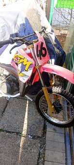 Detská závodná motorka ,radenie ako na riadnej - 2