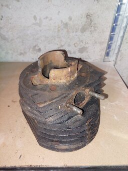 Valec jawa 250 559 - 2