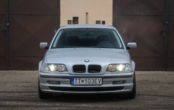BMW 328i E46 2.8i 142 kW - 2