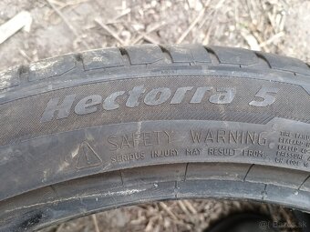 235/40R18 letné pneumatiky - 2