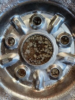 Zimné pneumatiky R15 195/65, disky 5×114,3 - 2