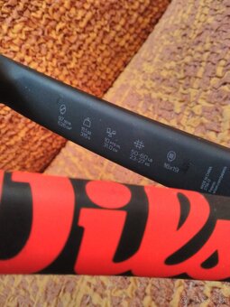 Predám tenisovú raketu WILSON PRO STAFF v11 - 2